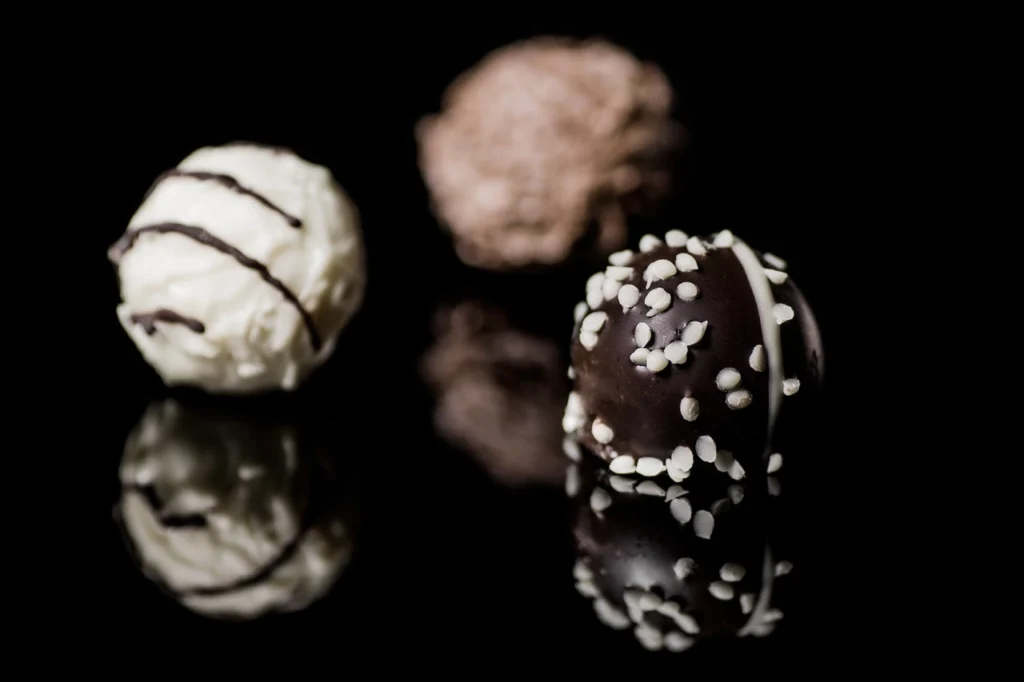 How to Make Chocolate Balls at Home?